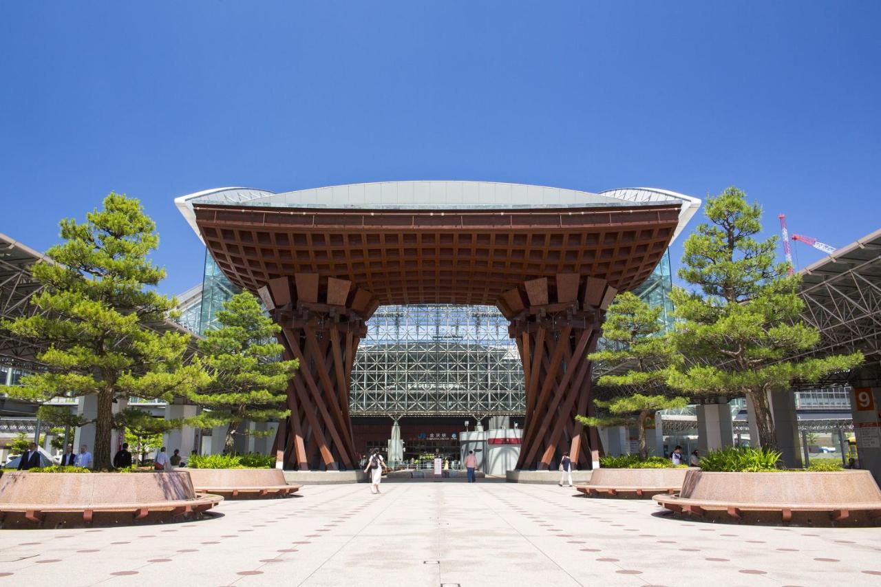 金沢ゲストハウス ナナ 金沢市 エクステリア 写真